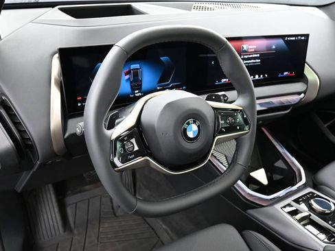 Used 2025 BMW X3 xDrive30i AWD/4WD image 18