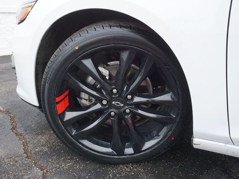 Certified 2022 Chevrolet Malibu LT w/ Redline Edition image 28