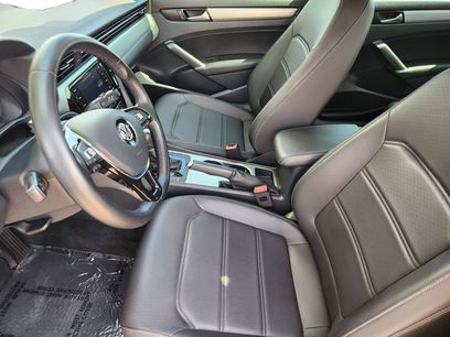Used 2020 Volkswagen Passat 2.0T SE