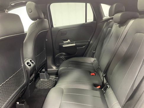 Used 2026 Mercedes-Benz GLA 250 4MATIC image 25