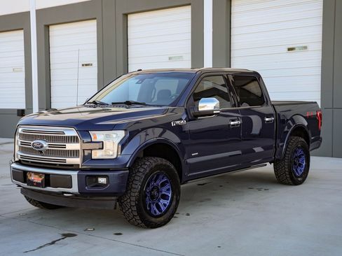 Used 2016 Ford F150 Platinum w/ Equipment Group 701A Luxury image 4