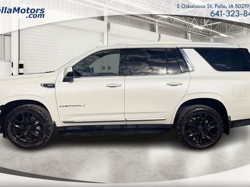 Used 2022 GMC Yukon Denali AWD/4WD image 6