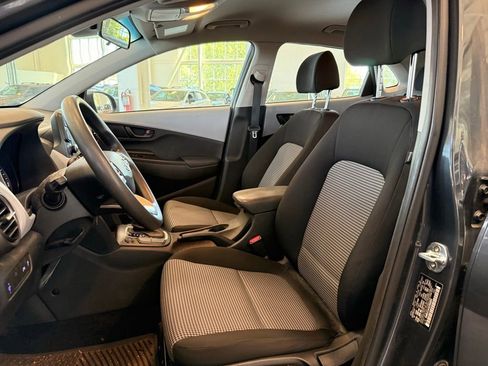Used 2020 Hyundai Kona SE w/ Cargo Package AWD/4WD image 9