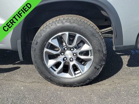 Used 2024 Chevrolet Silverado 1500 LT image 33