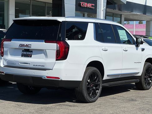 New 2026 GMC Yukon Elevation w/ Elevation Premium Package AWD/4WD image 5