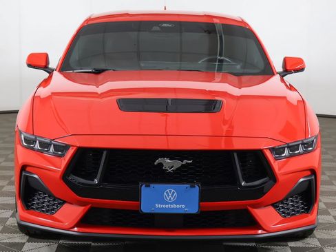 Used 2025 Ford Mustang GT Premium RWD image 13