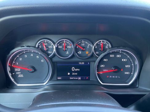 Used 2021 Chevrolet Silverado 1500 LT Trail Boss w/ Convenience Package II AWD/4WD image 23