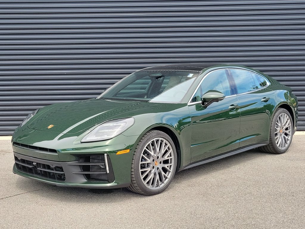New 2026 Porsche Panamera 4 AWD/4WD image 1