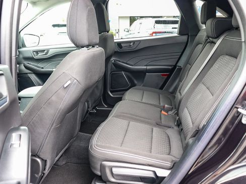 Certified 2023 Ford Escape Active FWD image 17
