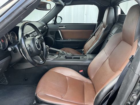 Used 2015 MAZDA MX-5 Miata Grand Touring image 12