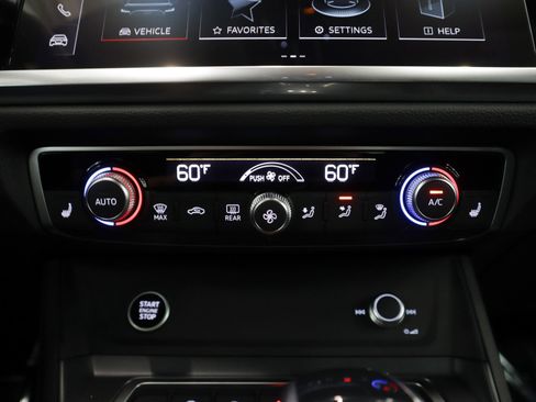 New 2025 Audi Q3 2.0T Premium Plus image 25