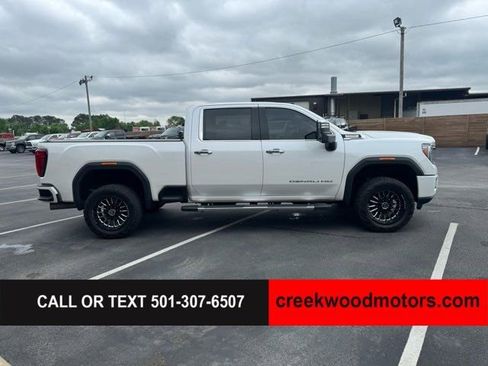 Used 2020 GMC Sierra 2500 Denali w/ Denali Ultimate Package AWD/4WD image 7