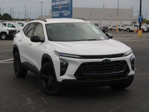 New 2026 Chevrolet Trax ACTIV w/ Driver Confidence Package image 6