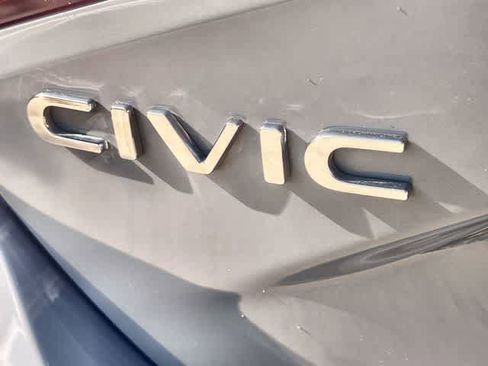 Used 2024 Honda Civic Sport image 8