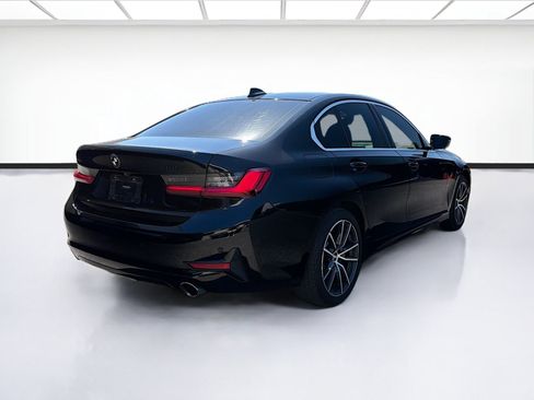 Used 2020 BMW 330i xDrive Sedan w/ Convenience Package AWD/4WD image 4