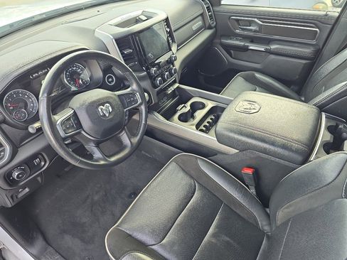 Used 2024 RAM 1500 Laramie image 9