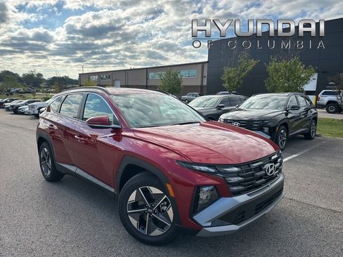 New 2026 Hyundai Tucson SEL image 1