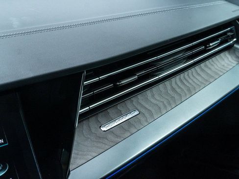 Used 2025 Audi A3 2.0T Premium w/ Convenience Package image 20