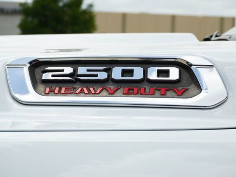 Used 2022 RAM 2500 Big Horn AWD/4WD image 8