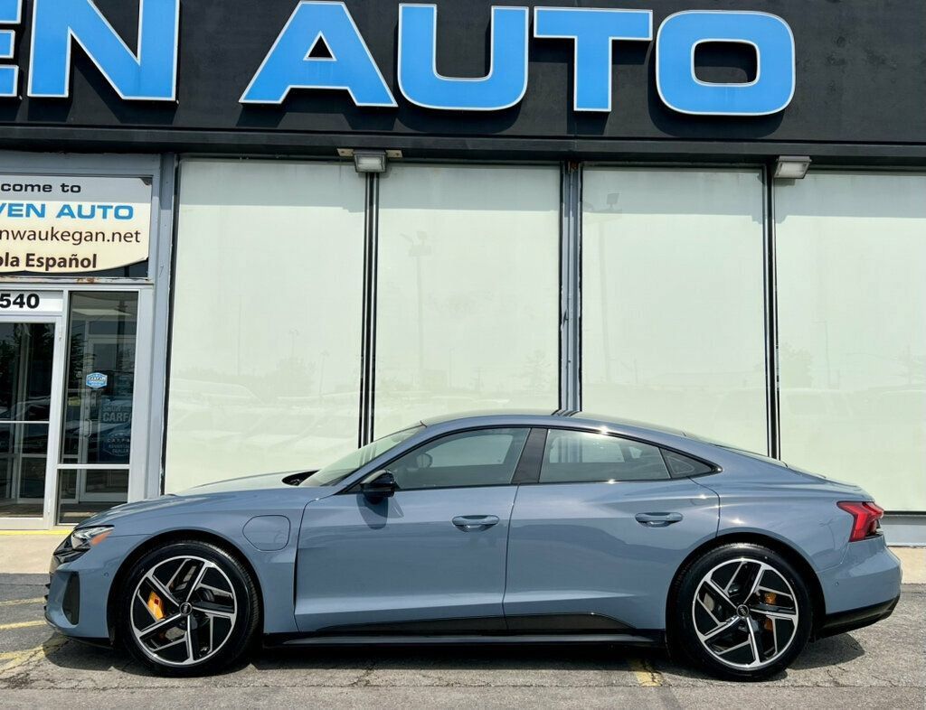 Used 2024 Audi RS e-tron GT w/ Carbon Performance Package AWD/4WD image 36