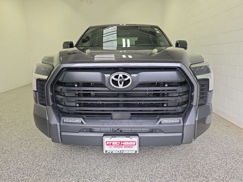Used 2026 Toyota Tundra SR5 w/ SR5 Convenience Package RWD image 3