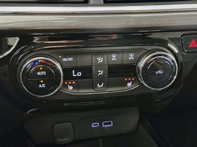 Used 2025 Chevrolet Trax ACTIV w/ Driver Confidence Package FWD image 25