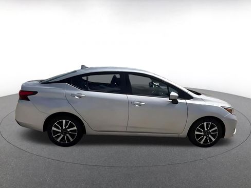 Used 2025 Nissan Versa SV FWD image 16