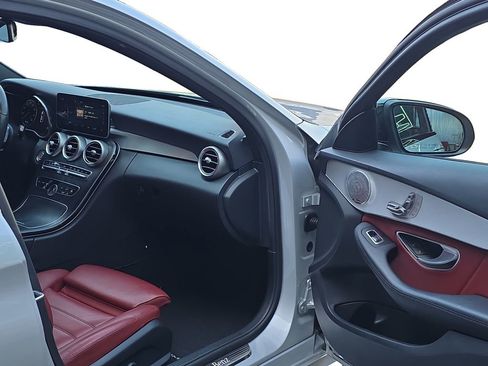 Used 2019 Mercedes-Benz C 300 Sedan image 14