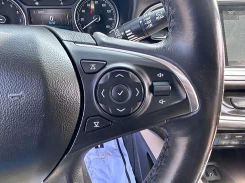 Used 2019 Buick Enclave Premium w/ Experience Buick Package AWD/4WD image 13