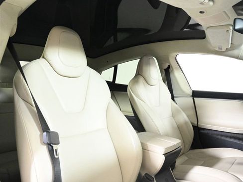 Used 2018 Tesla Model S 75D image 16