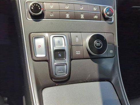 Used 2021 Hyundai Santa Fe SE FWD image 24