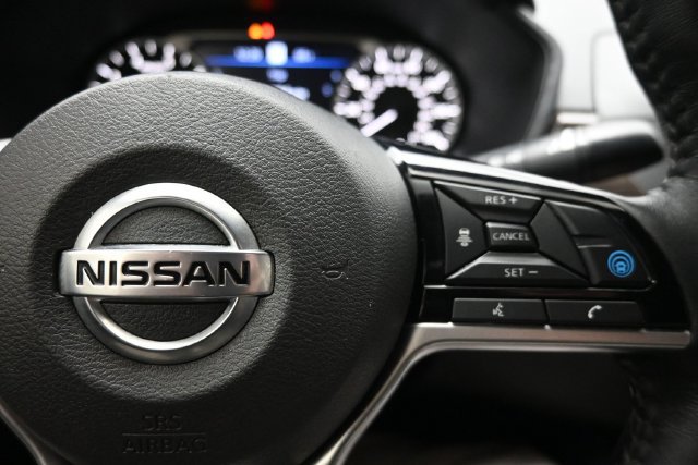 Used 2020 Nissan Altima 2.5 Platinum FWD image 30