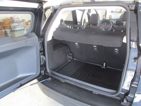 Used 2022 Ford EcoSport SE w/ SE Convenience Package image 23