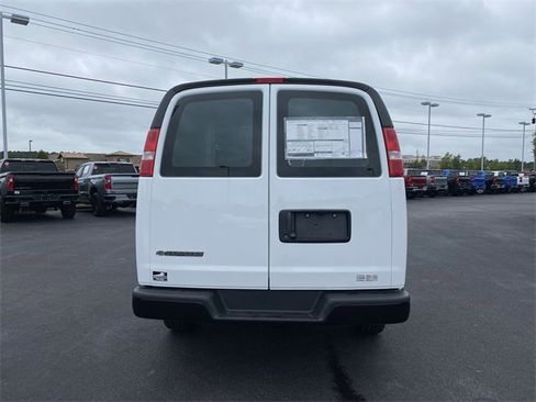 New 2025 Chevrolet Express 2500 w/ Driver Convenience Package image 7
