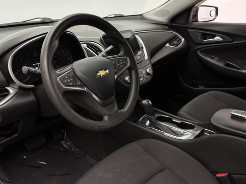 Used 2020 Chevrolet Malibu LS w/ LPO, Convenience Package 1 image 10