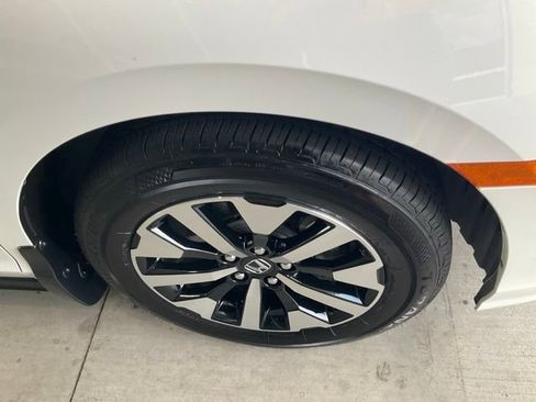Certified 2026 Honda Odyssey EX-L image 28