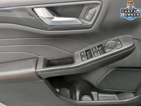 Certified 2023 Ford Escape ST-Line w/ Tech Pack #1 AWD/4WD image 10