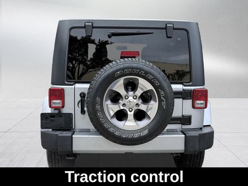 Certified 2018 Jeep Wrangler Unlimited Sahara image 7