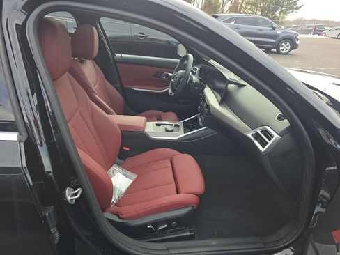 Used 2025 BMW 330i xDrive Sedan w/ Premium Package image 14