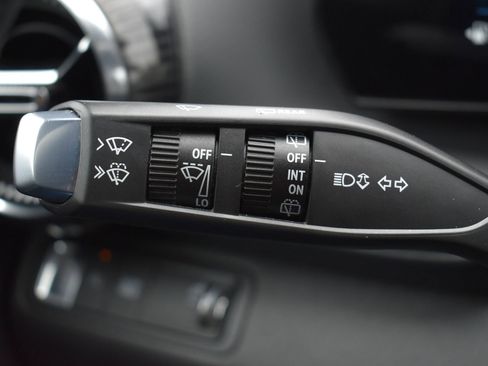 Used 2025 Chevrolet Equinox LT w/ Safety and Technology Package FWD image 20