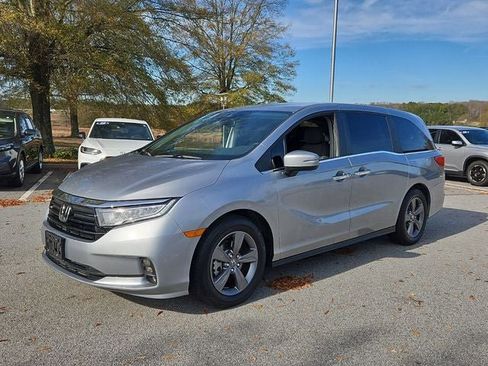 Used 2024 Honda Odyssey EX image 4