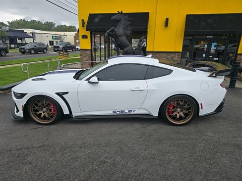 Used 2025 Ford Mustang GT Premium w/ GT Performance Package RWD image 37