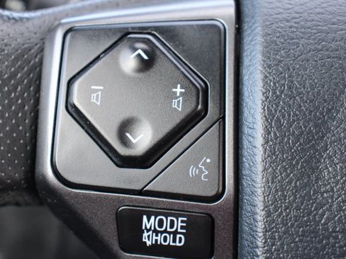 Certified 2019 Toyota Tacoma TRD Off-Road w/ Technology Package image 25