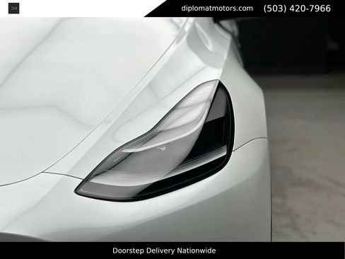 Used 2023 Tesla Model Y Long Range image 12
