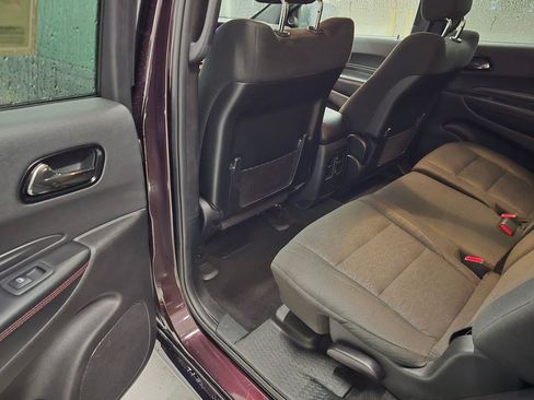 Used 2025 Dodge Durango GT RWD image 29