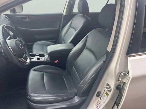 Used 2019 Subaru Outback 2.5i Limited image 9