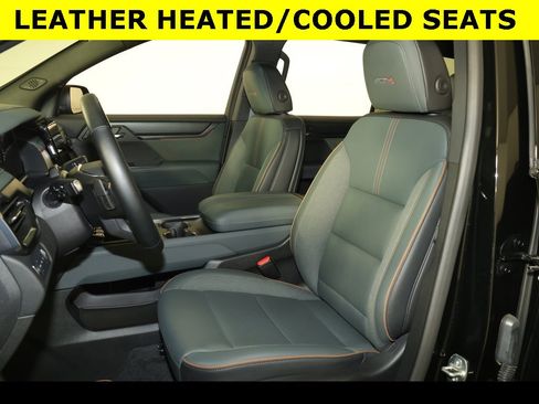 Used 2024 GMC Acadia AT4 w/ Super Cruise Package image 3