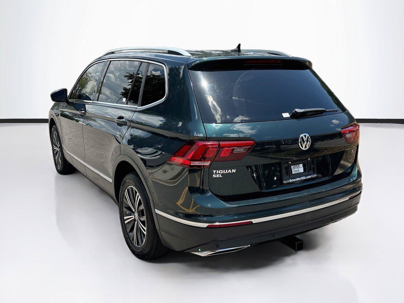 Used 2019 Volkswagen Tiguan SEL w/ 3rd Row Seat Package AWD/4WD image 5