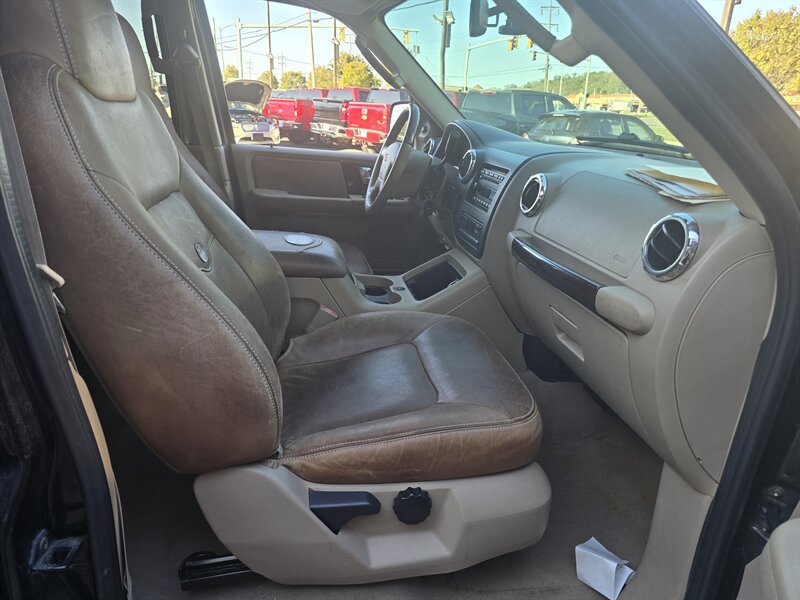 Used 2006 Ford Expedition King Ranch AWD/4WD image 16