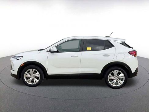 Used 2025 Buick Encore GX Preferred image 9